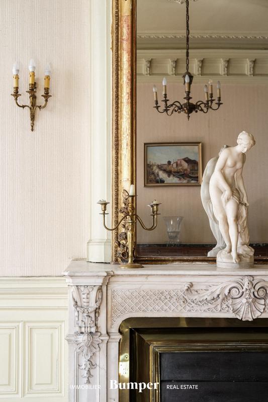 Appartement - 190 m² - 5 pièces