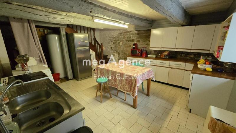 Maison - 265 m² - 11 pièces