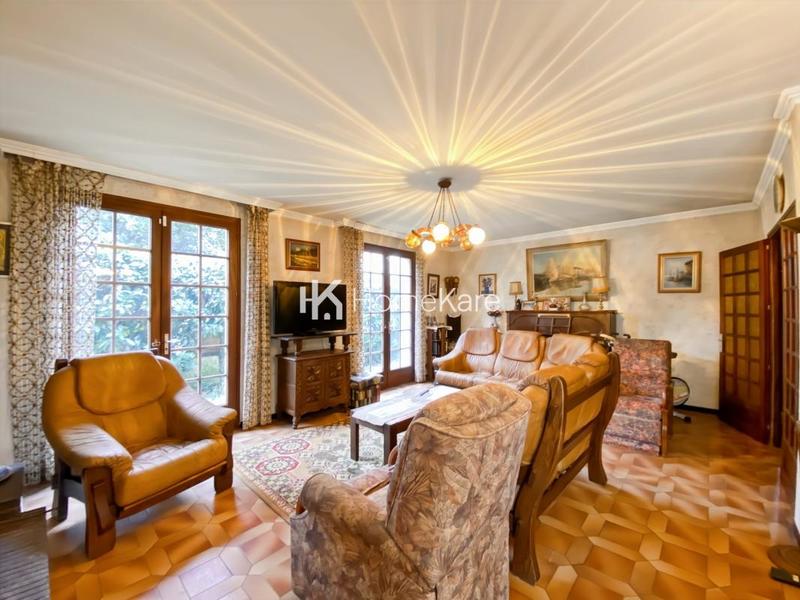 Maison - 145 m² - 7 pièces