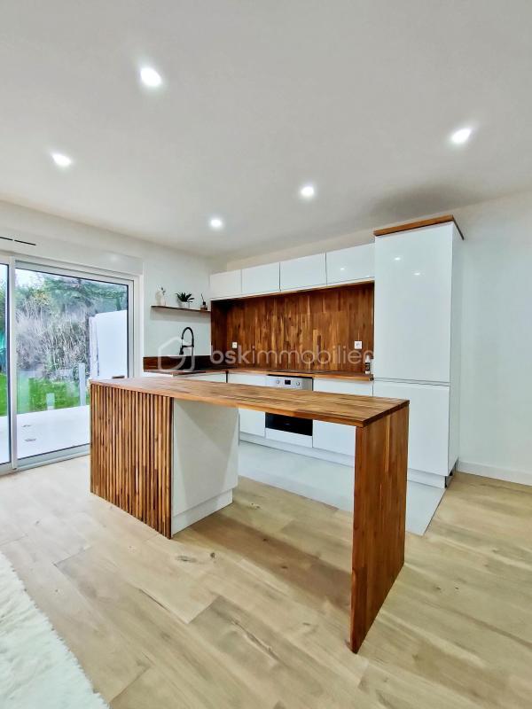 Maison - 100 m² - 4 pièces