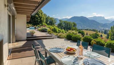 Villa - 330 m² - 10 pièces