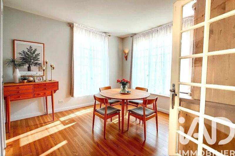 Maison - 107 m² - 6 pièces