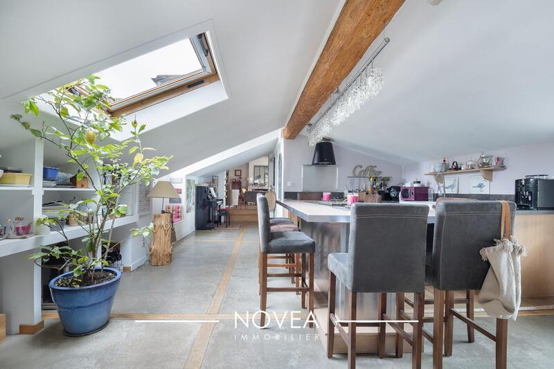 Appartement - 144 m² - 5 pièces