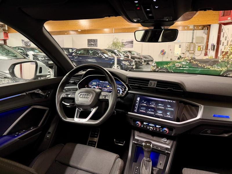 Audi Q3 35tdi 150ch s-Line s-Tronic / 1ere Main