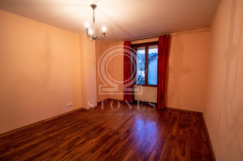 Maison ancienne - 168 m² - 6 pièces