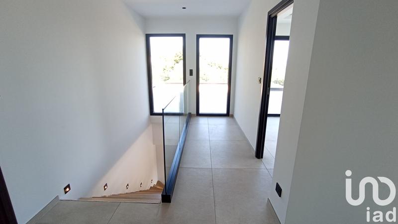 Maison - 182 m² - 5 pièces