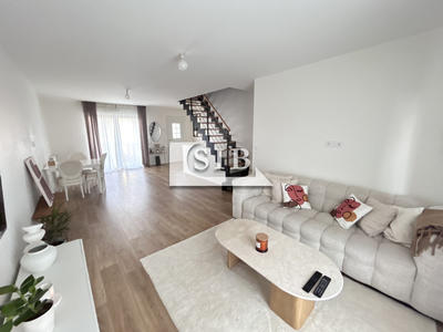 Maison - 150 m² - 6 pièces