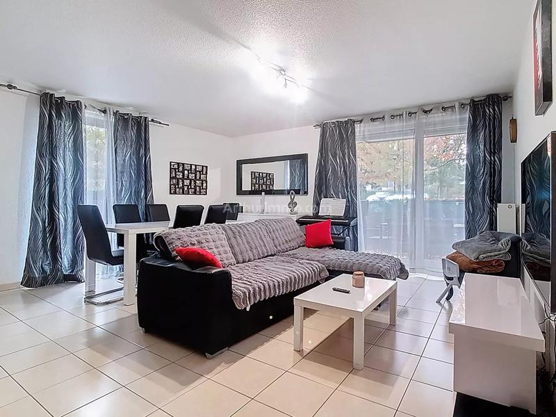 Appartement - 64 m² - 3 pièces