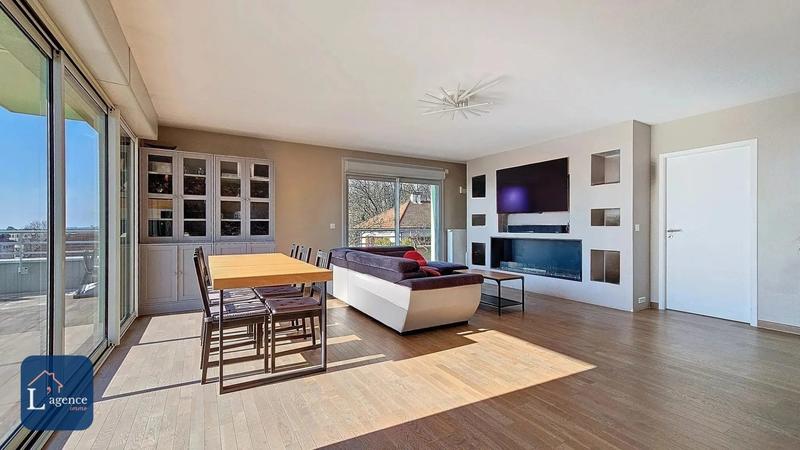 Duplex - 122 m² - 5 pièces