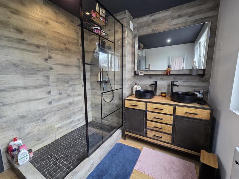 Maison de ville - 83 m² - 5 pièces