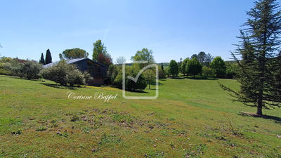 Maison - 183 m² - 6 pièces