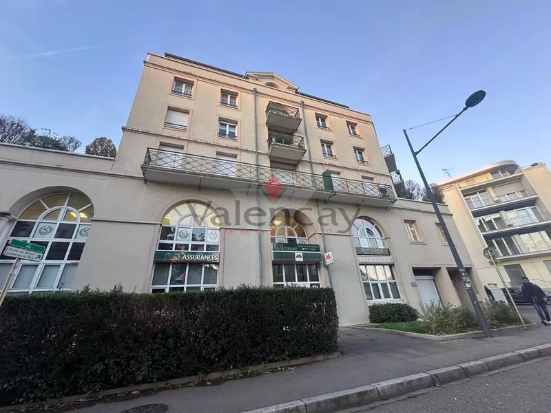 Appartement - 83 m² - 4 pièces