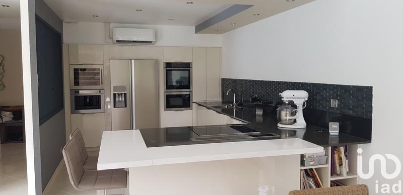 Maison - 162 m² - 6 pièces