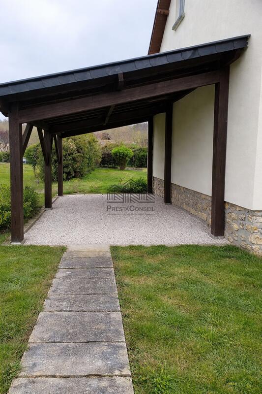 Maison de village - 80 m² - 4 pièces
