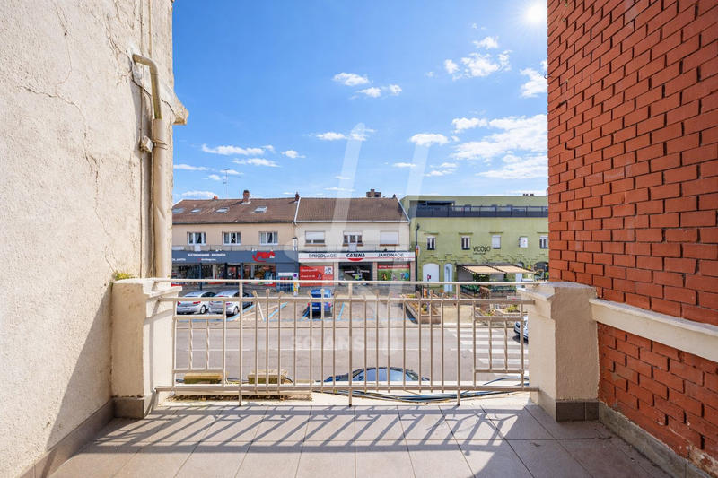 Appartement - 112 m² - 5 pièces