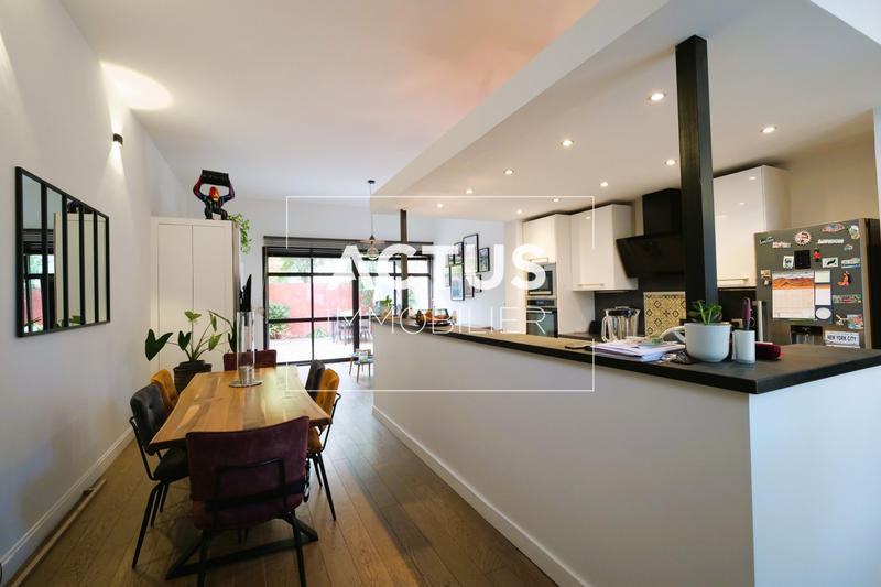 Maison - 134 m² - 5 pièces