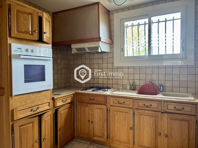 Maison traditionnelle - 80 m² - 4 pièces