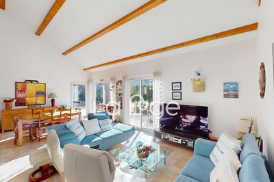 Maison - 85 m² - 3 pièces