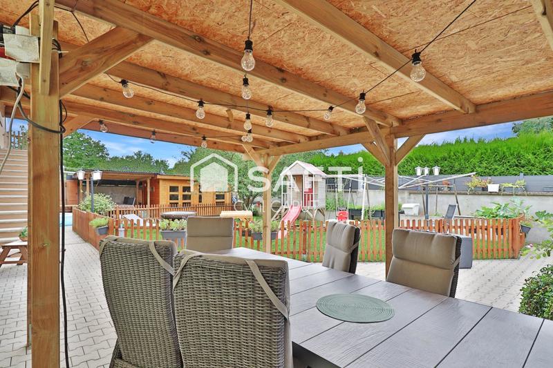 Maison - 464 m² - 11 pièces