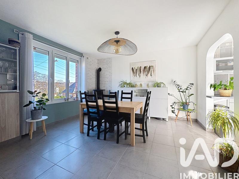 Maison - 87 m² - 5 pièces