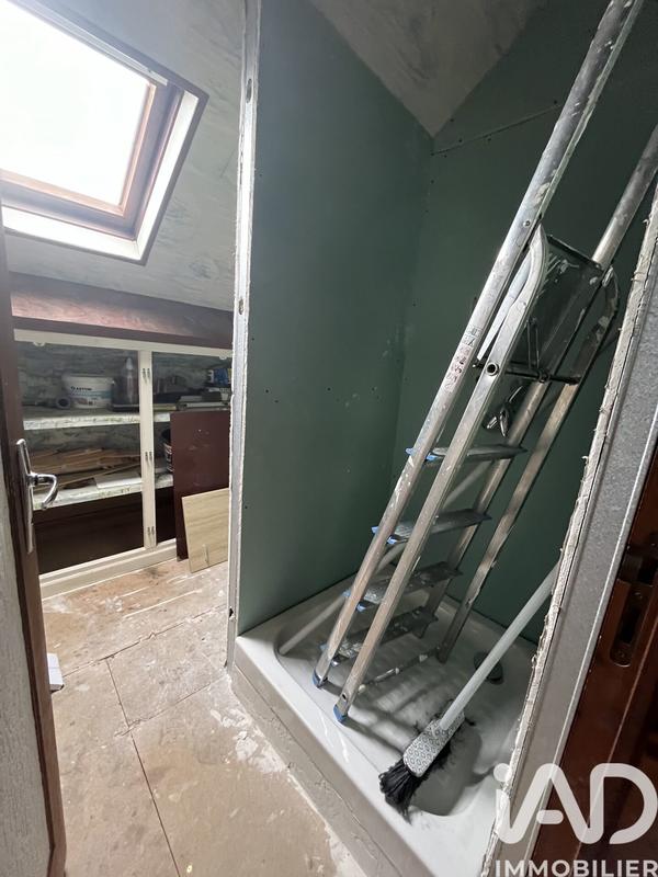 Maison - 150 m² - 5 pièces