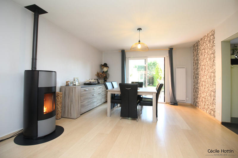 Maison - 100 m² - 4 pièces