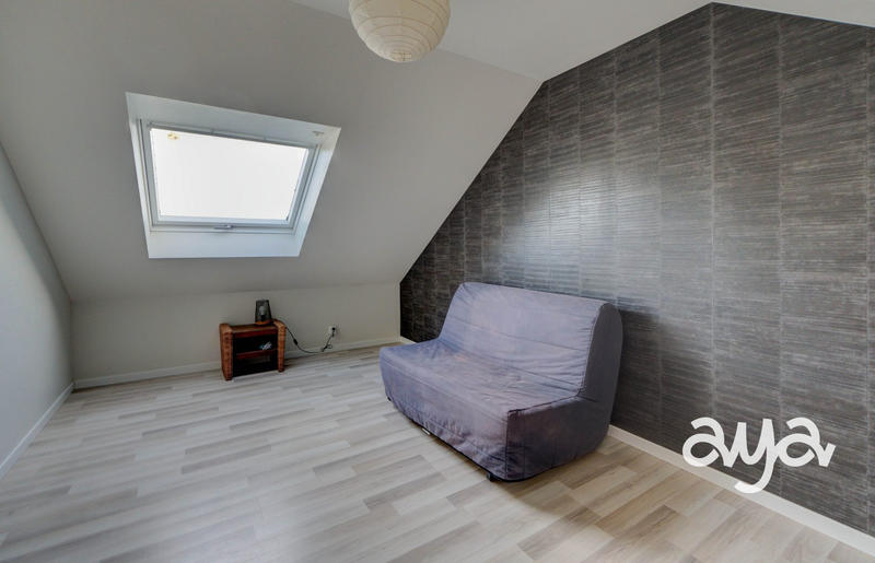 Maison - 121 m² - 6 pièces