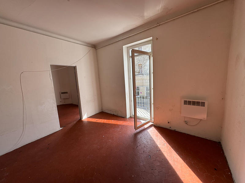 Immeuble - 6 pièces