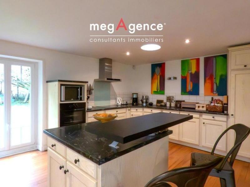 Demeure - 172 m² - 6 pièces