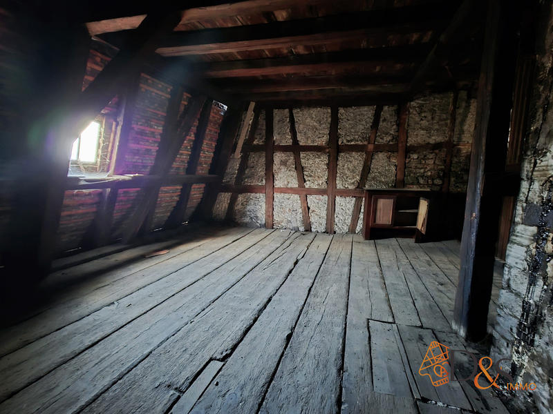 Maison ancienne - 530 m² - 15 pièces