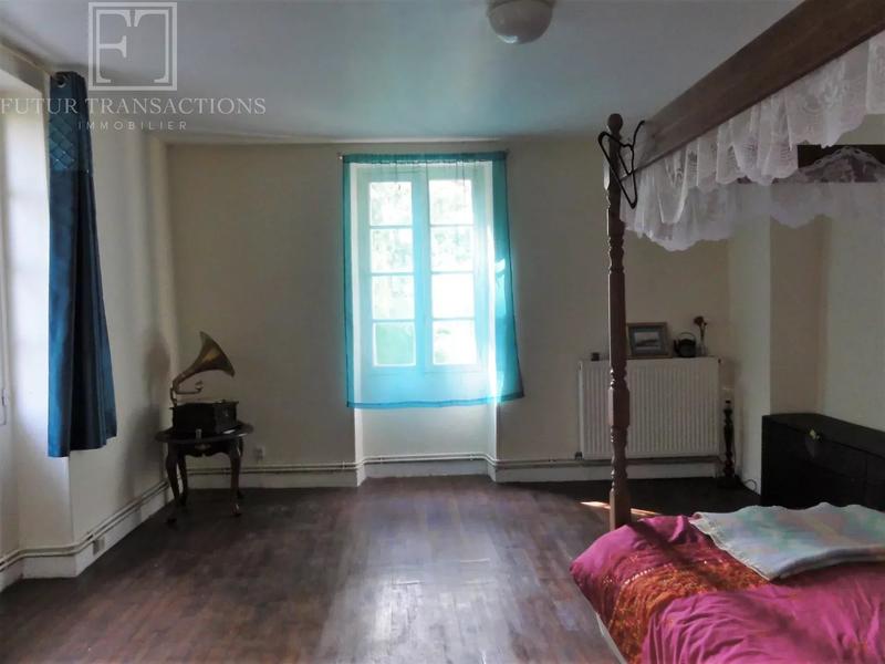 Maison - 120 m² - 6 pièces