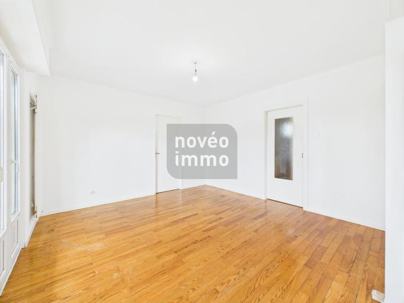 Appartement - 81 m² - 4 pièces