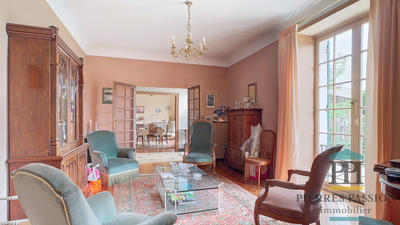 Maison - 163 m² - 6 pièces