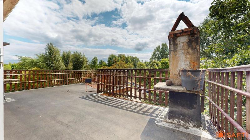 Maison - 110 m² - 5 pièces