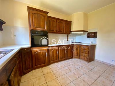 Maison - 97 m² - 4 pièces