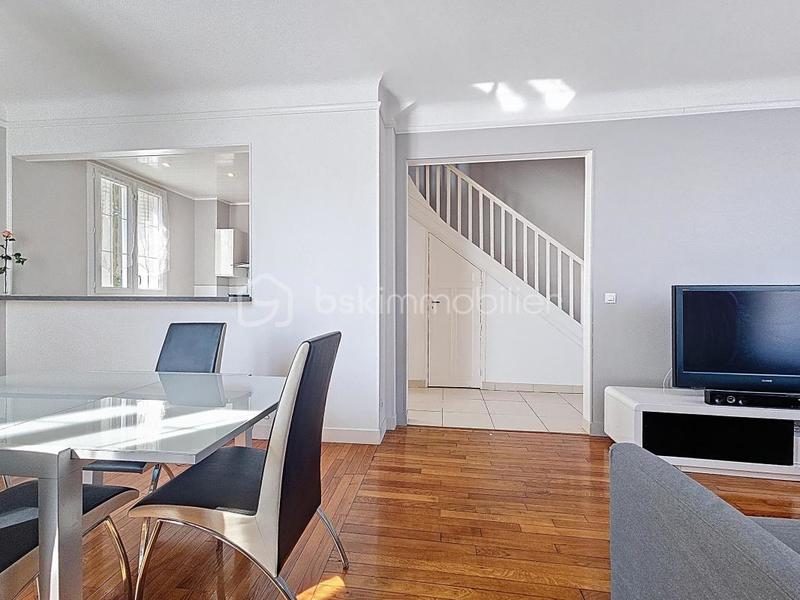 Pavillon - 82 m² - 4 pièces