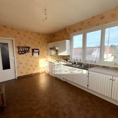 Maison - 103 m² - 6 pièces