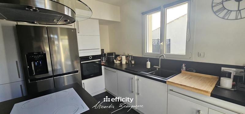 Pavillon - 82 m² - 4 pièces