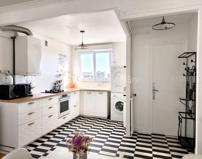 Appartement - 63 m² - 4 pièces