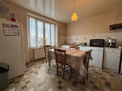 Maison - 75 m² - 6 pièces