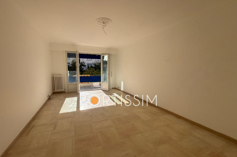 Appartement - 83 m² - 3 pièces