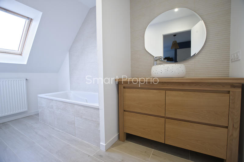 Maison - 106 m² - 6 pièces