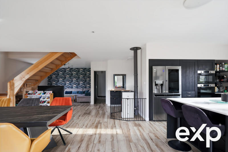 Maison contemporaine - 139 m² - 6 pièces