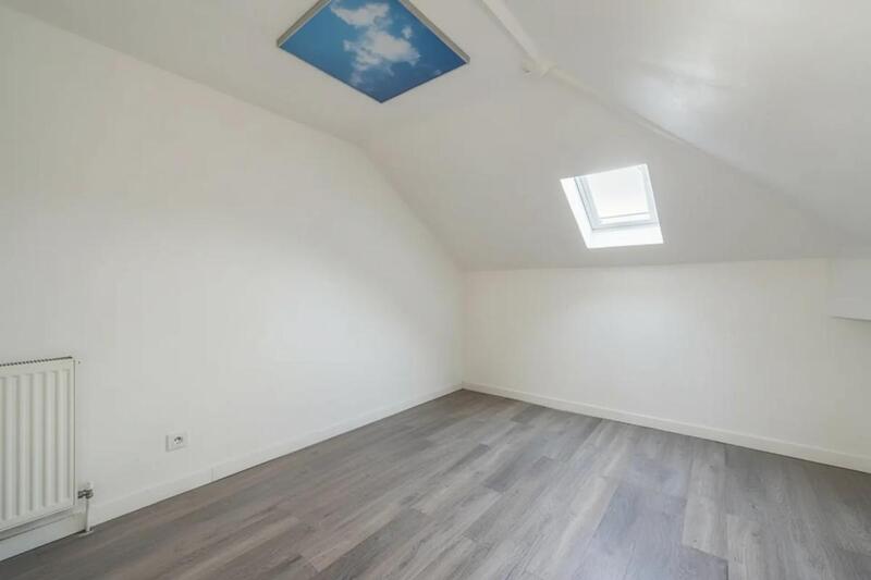 Maison - 85 m² - 5 pièces