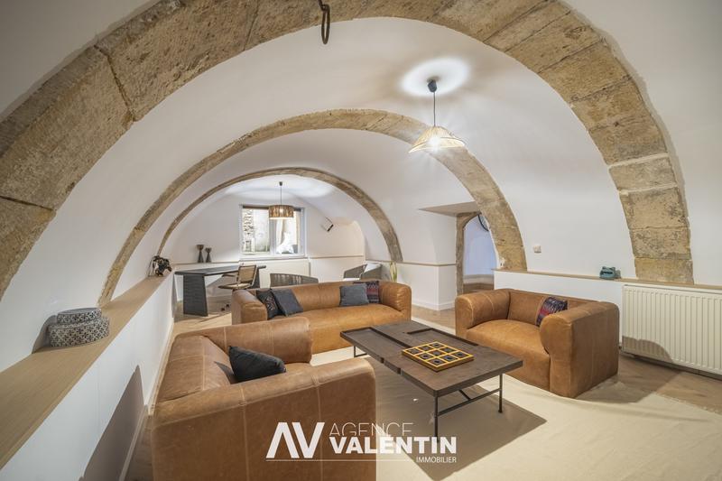 Appartement - 108 m² - 5 pièces