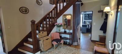 Maison - 267 m² - 7 pièces