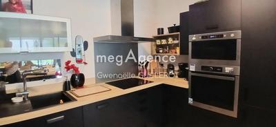 Appartement - 98 m² - 4 pièces
