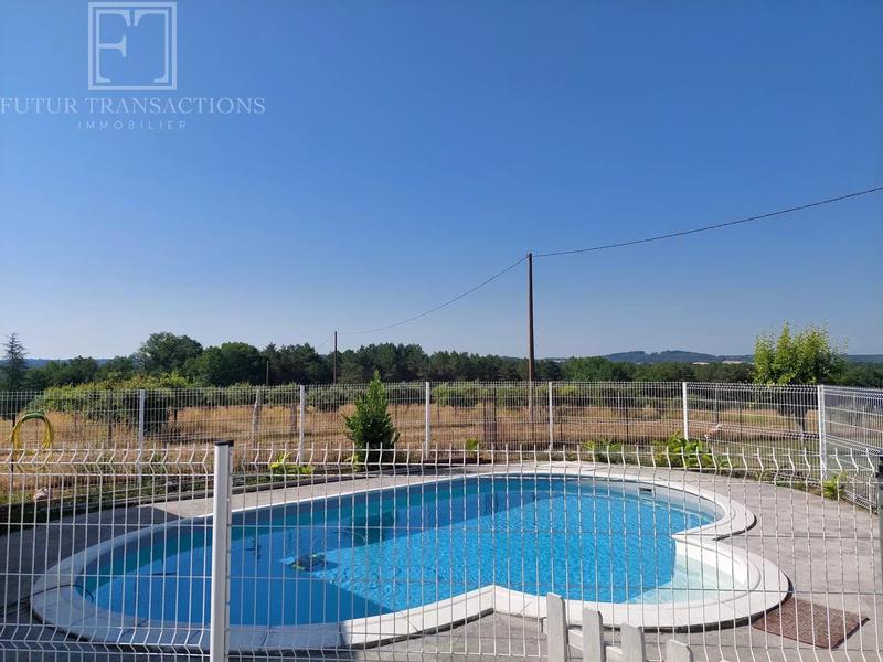 Maison - 172 m² - 8 pièces