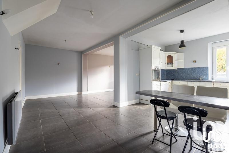 Maison - 179 m² - 13 pièces