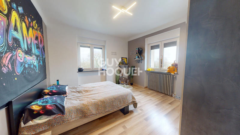 Maison - 177 m² - 8 pièces